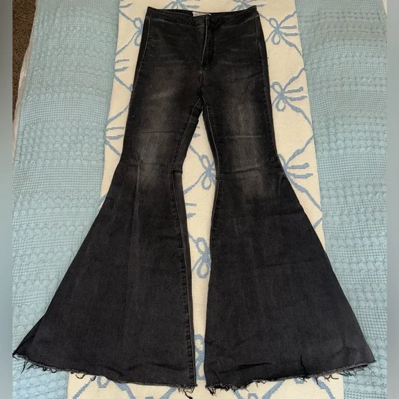 Free People flare jeans - Picture 3 of 6